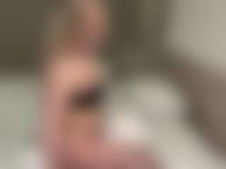 Rina's Live Sex Cam Show