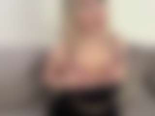Rina's Live Sex Cam Show