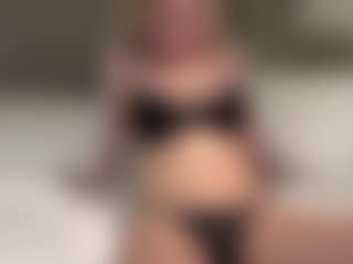 Live cam show with Rina - Athletic on fuck-show.com