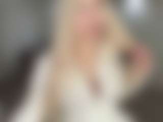 Live-camshow met Rina - Cute op Camsoda