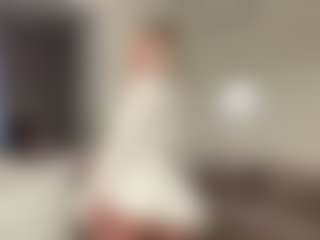 Live cam show with Rina - Green Eyes on Hubzter Live