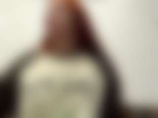EleonoreHawkey's Live Sex Cam Show