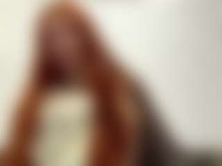 EleonoreHawkey's Live Sex Cam Show