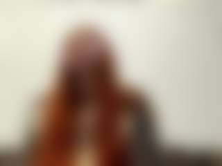EleonoreHawkey's Live Sex Cam Show
