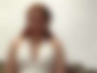 EleonoreHawkey's Live Sex Cam Show