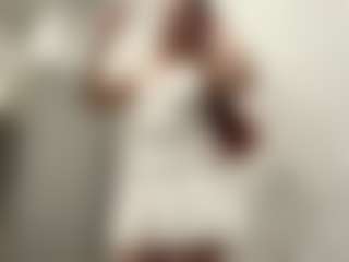 EleonoreHawkey's Live Sex Cam Show