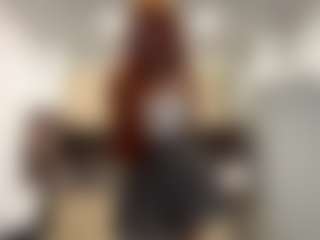 EleonoreHawkey's Live Sex Cam Show