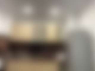 EleonoreHawkey's Live Sex Cam Show