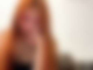 EleonoreHawkey's Live Sex Cam Show