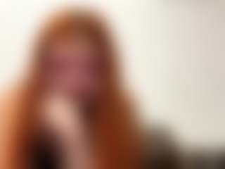 EleonoreHawkey's Live Sex Cam Show