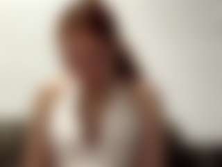 EleonoreHawkey's Live Sex Cam Show