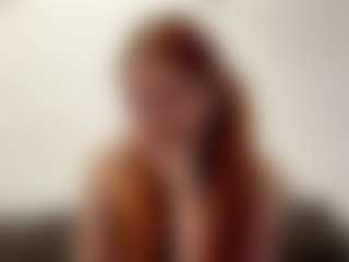 EleonoreHawkey's Live Sex Cam Show