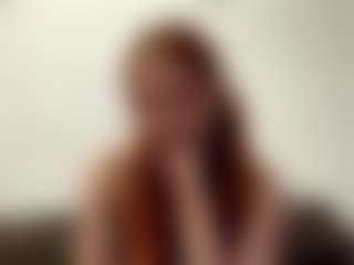 EleonoreHawkey's Live Sex Cam Show