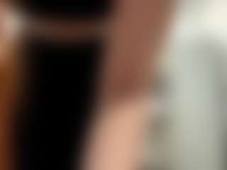 EleonoreHawkey's Live Sex Cam Show