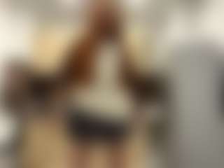EleonoreHawkey's Live Sex Cam Show