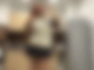 EleonoreHawkey's Live Sex Cam Show