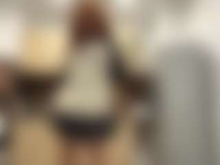 EleonoreHawkey's Live Sex Cam Show