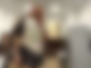 Cam Show en direct de EleonoreHawkey