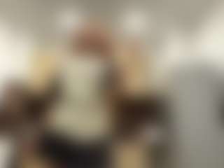 EleonoreHawkey's Live Sex Cam Show