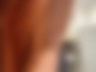 EleonoreHawkey's Live Sex Cam Show