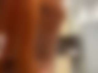 EleonoreHawkey's Live Sex Cam Show