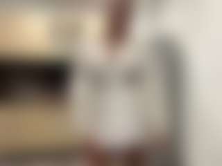 Live cam show with EleonoreHawkey - Red Hair Amateur on Camsoda