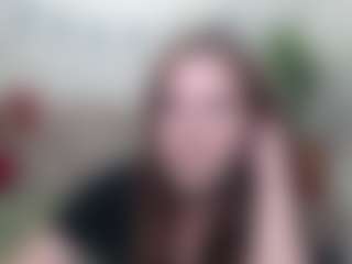 Live cam show with ElizabethGlow - Normal on slutload