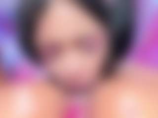 Live cam show with honeylove21x - Brown Eyes on Mixed Magazine Live