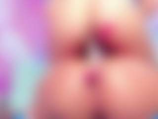 Live cam show with honeylove21x - Lesbian on Camsoda