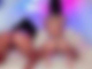 Live cam show with honeylove21x - Spank on Hubzter Live
