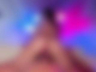 Live cam show with honeylove21x - Spank on Mixed Magazine Live