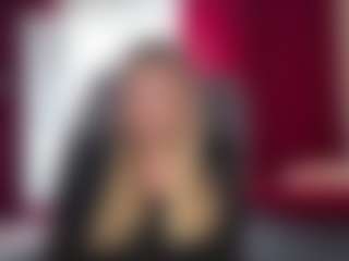 Live cam show with Stella - Anal on crypto-cams