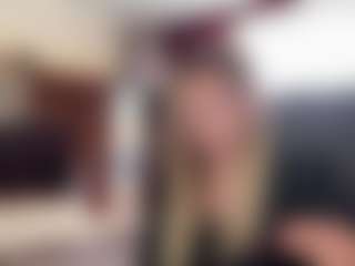 Stella's Live Sex Cam Show
