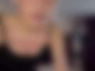 Stella's Live Sex Cam Show