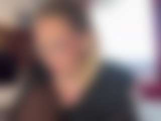 Stella's Live Sex Cam Show