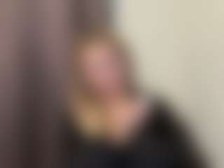 Live cam show with Stella - Solo on madthumbs