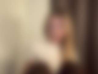 Live cam show with Stella - Fingering on slutload