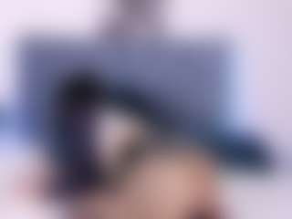 LucyLoud's Live Sex Cam Show