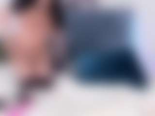 LucyLoud's Live Sex Cam Show