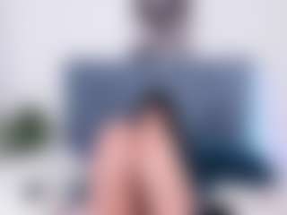 LucyLoud's Live Sex Cam Show