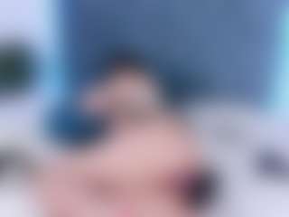 LucyLoud's Live Sex Cam Show