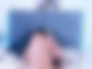LucyLoud's Live Sex Cam Show