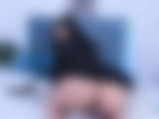 Live cam show with LucyLoud - Spy Petite on crypto-cams
