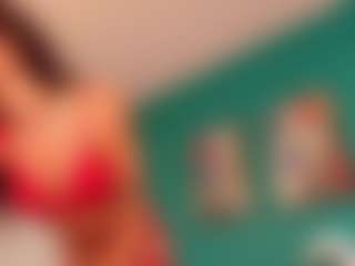 Luma-Crystal's Live Sex Cam Show