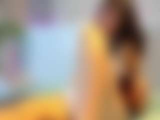 Live cam show with MokaSweet18 - African on chickslive.net | colombia