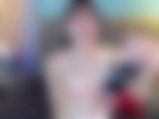 Live cam show with MokaSweet18 - Erotic Dance on camwithhim.com