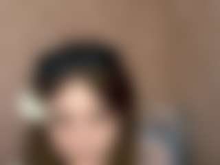 Live cam show with OdeliaMontell - Brown Eyes Brown Hair on StripNow