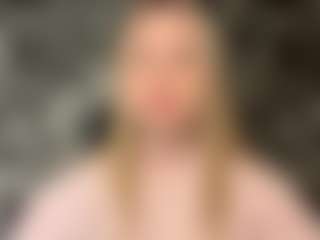 RoslynMiernik's Live Sex Cam Show