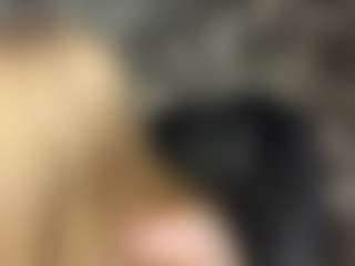 Live cam show with RoslynMiernik - New Teen (18+) on Milf Play