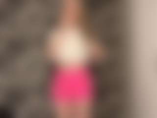 RoslynMiernik's Live Sex Cam Show